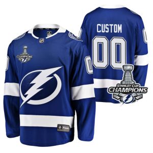 2021-Stanley-Cup-Champions-Tampa-Bay-Lightning-Tilpasset-Troeje-00-Blaa-Hjemme