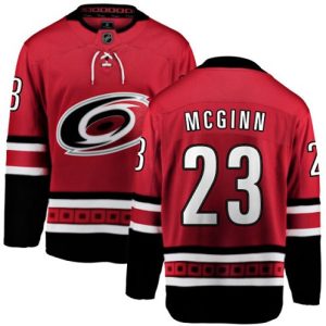 Boern-NHL-Carolina-Hurricanes-Ishockey-Troeje-Brock-McGinn-23-Breakaway-Roed-Fanatics-Branded-Hjemme