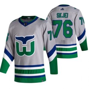 Maend-Carolina-Hurricanes-Troeje-Brady-Skjei-76-2022-Reverse-Retro-Graa-Authentic