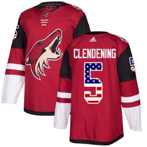 Maend-NHL-Arizona-Coyotes-Troeje-Adam-Clendening-5-Authentic-Roed-USA-Flag-Fashion