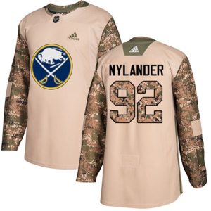Maend-NHL-Buffalo-Sabres-Troeje-Alexander-Nylander-92-Authentic-Camo-Veterans-Day-Practice