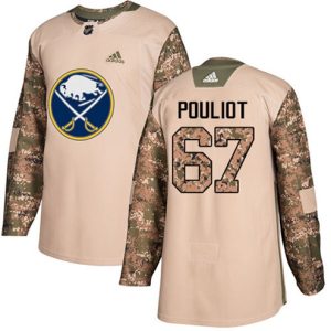 Maend-NHL-Buffalo-Sabres-Troeje-Benoit-Pouliot-67-Authentic-Camo-Veterans-Day-Practice