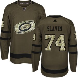 Maend-NHL-Carolina-Hurricanes-Troeje-Jaccob-Slavin-74-Premier-Groen-Salute-to-Service