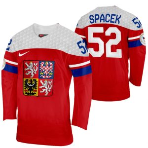 Michael-Spacek-Tjekkiet-2022-Winter-Olympics-Roed-Ude