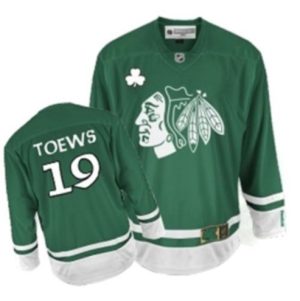 NHL-Jonathan-Toews-Authentic-Maend-Groen-Reebok-Chicago-Blackhawks-Troeje-19-St-Pattys-Day