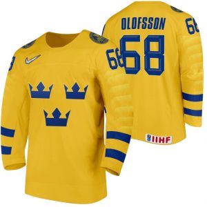 Victor-Olofsson-Sverige-Team-2021-IIHF-World-Championship-Gul-Hjemme