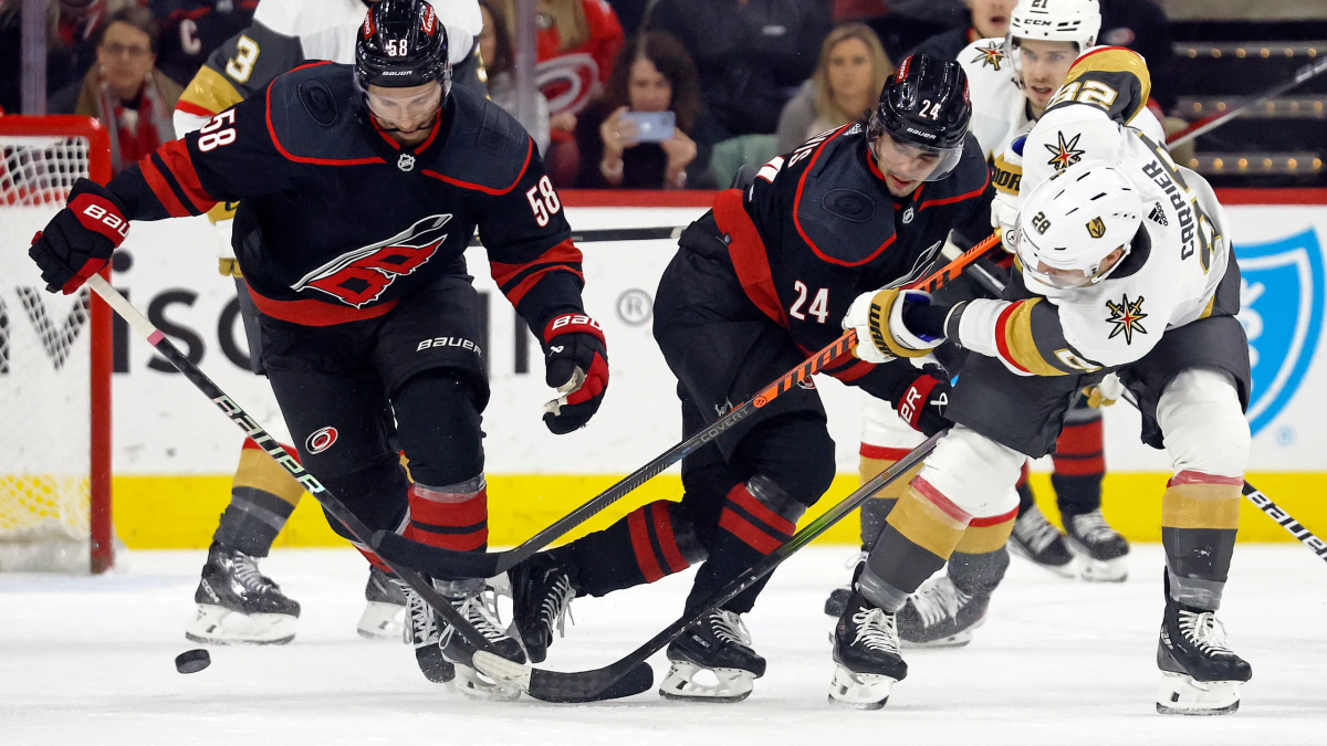Carolina Hurricanes slog Vegas Golden Knights 6-3, Michael Buntings assist fører holdet til sejr